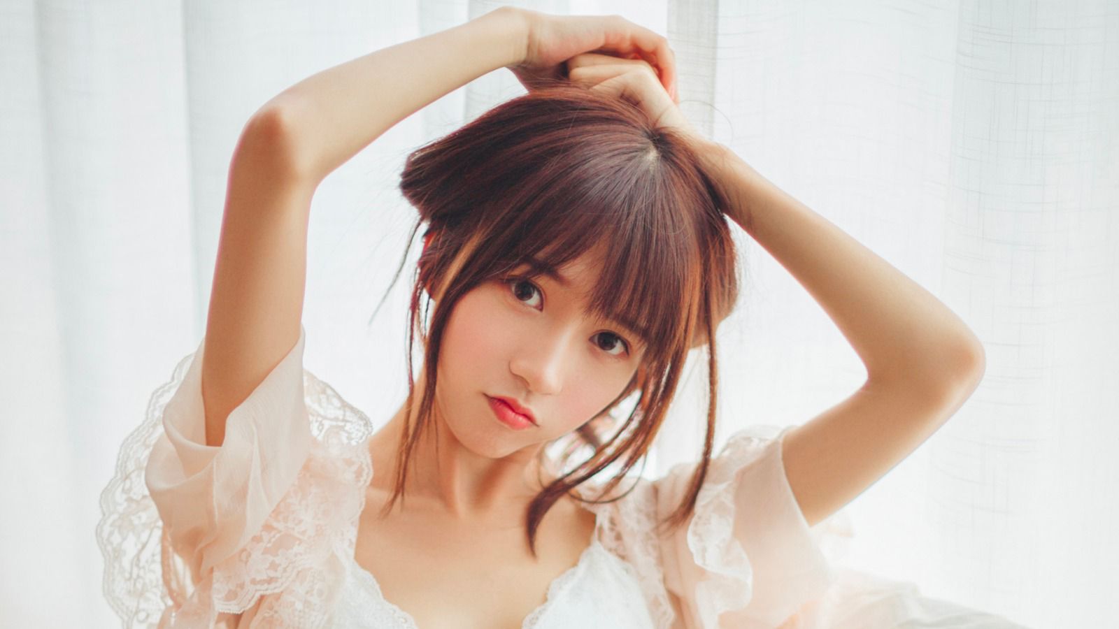 情色小说论坛-【小说】校园女神的反差生活