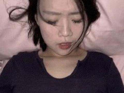 【视频】重磅！长的很有韵味的青岛极品嫩逼人妻❤️穿黑丝被爆操