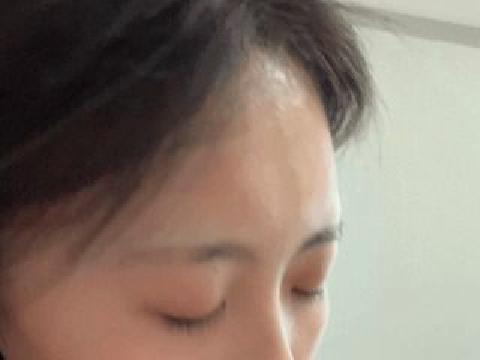 【视频】南京清纯反差女友 陈永佳 露脸性爱自拍，被男友尽情玩弄舔屌抽插骚穴，小母狗属性拉满