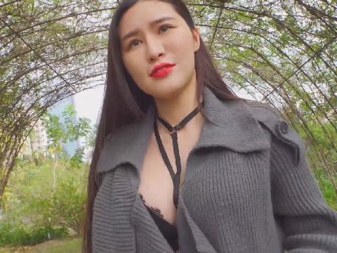 【视频】台湾 爆奶正妹艾熙 搭讪淫荡美女 大开腿爆操 