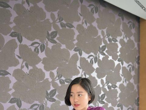 青新脱俗短发国模小嫩模栅拍 - 小青
