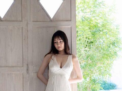 【色图】一双丰挺豪乳令人迷恋的日本AV人气美少女 - 山手梨爱