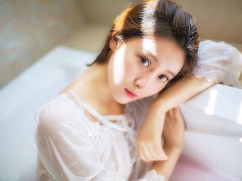 艳女艳艳