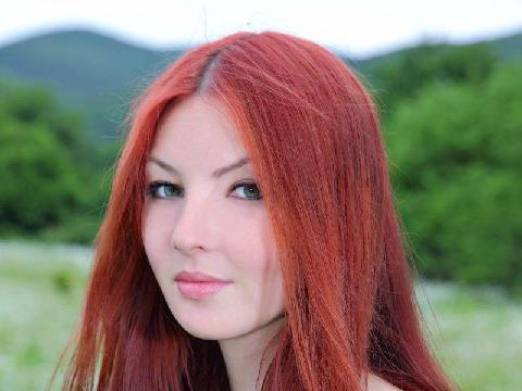 【色图】郊外白皙、文静、甜美的年轻姑娘NALLI
