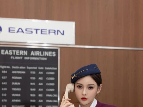 【美女图】俏丽可爱的年轻机舱服务员为你提供贴心服务 - 王心怡