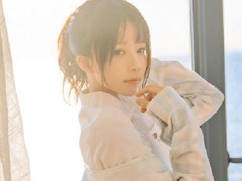 【情色小说】淫浪妹妹北上同住，哥哥遭诱抵挡不住