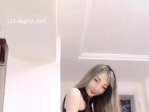 【视频】快手长腿女神『舞魅程美美』超大尺度私拍定制 骚舞诱惑撅著屁屁掰鲍鱼
