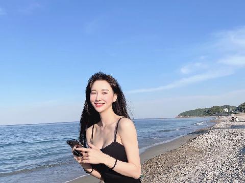 【色图】甜美笑容迷倒众人，凹凸有致的身材更让人屏息～yetto（홍대）