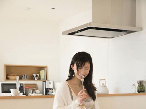 【色图】青春活泼的性感女神