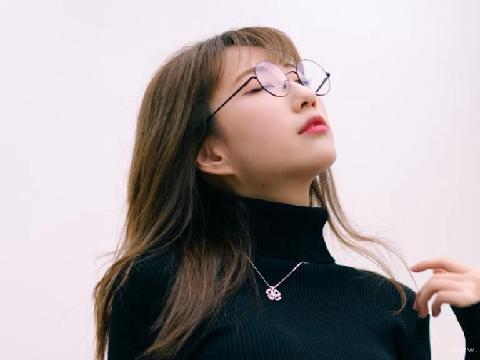 【小说】粉色头盔