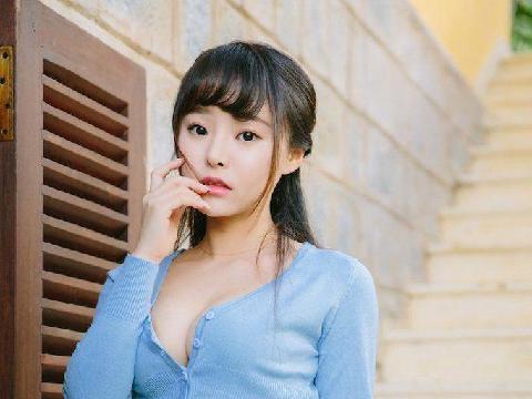【色图】当年的童颜巨乳小萝莉,现今的风情万种小妇人 - 柳侑绮
