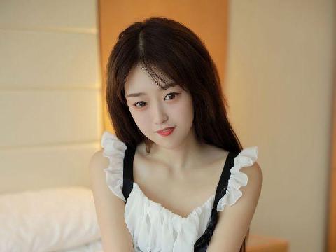 【色图】模范学院小奶瓶呜鸣大尺度套图