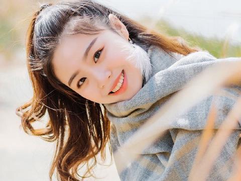 【小说】消费返利：开局秒变神豪驯服校花母女