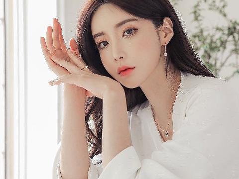 【小说】姐姐帮我进女校