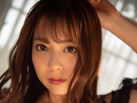【色图】明亮照人的日本AV粉嫩美少妇家居展玉体 - 岬奈奈美