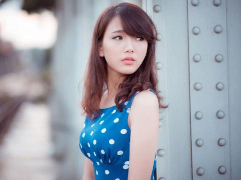 【小说】美女白领蜕变记