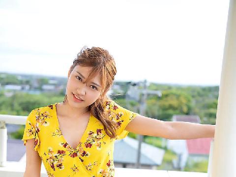 【色图】活泼可爱日本 AV 美少女展示丰满撩人的玉体 - 蜜美杏
