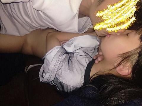 【视频】百度云泄密流出银川二十二中高一嫩妹偷吃禁果和富二代玩车震