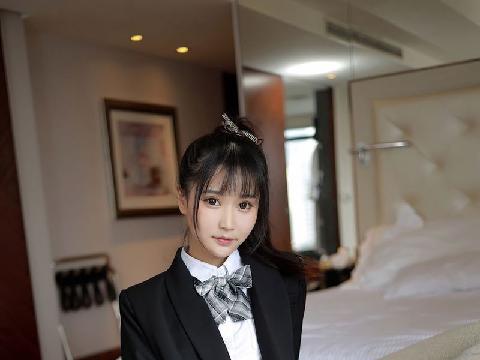 【色图】北京宅男小女神学生装大胆黑丝诱惑写真 - 小果冻儿