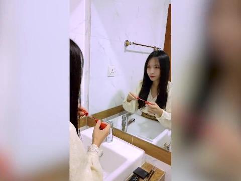 【视频】纯洁的爱爱 青梅竹马的性爱练习曲