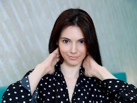 【色图】标致亮丽的俄国新进嫩模展露白晰迷人玉体 - Aleksandrina