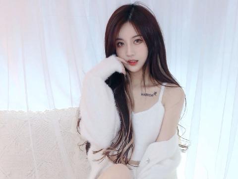 【小说】身材火爆、全部心思都在我身上的妈妈，让我欲罢不能