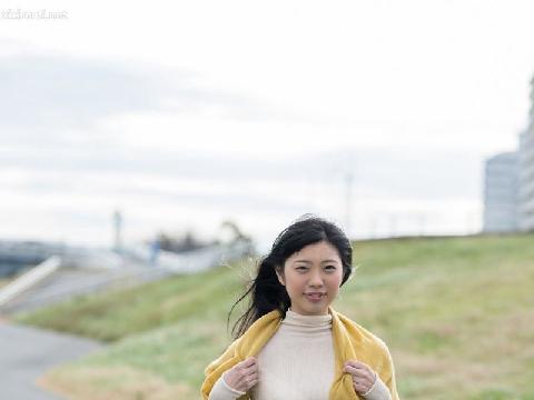 【色图】日本清纯大奶妹斗室内脱光现迷人骚态 - 桐谷茉莉
