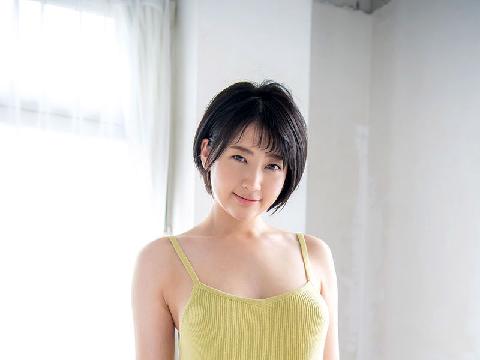 【色图】白胖可爱日本AV清新短发美少女,令人垂涎的玉体 - 夏目响