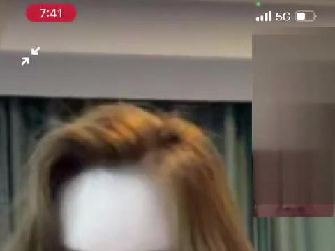 【视频】网爆微博百万级博主@戴安娜 和土豪1V1视频流出