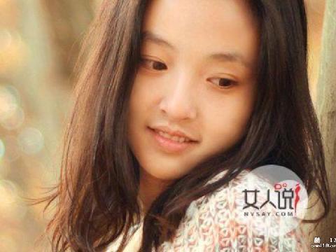 【色图】出生于哈尔滨的清纯国模小美女床上开脚翻浓毛粉穴私拍 - 吴倩