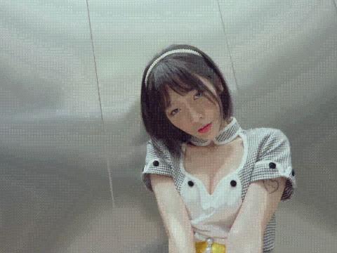【视频】台湾可爱萌妹 夏恩@shinypuppy  清纯日系百货电梯小姐 工作态度懒散被经理指导一番