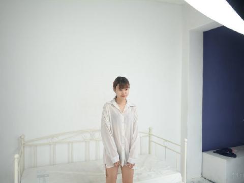 【色图】韩国美女多彬超大尺度掰穴私拍人体套图