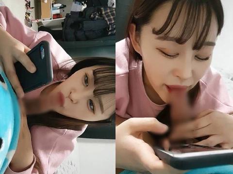 【视频】独家出品清纯小主播吃著大屌与粉丝互动 边吃边聊天