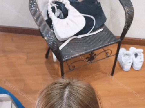 【视频】重磅核弹 鱼哥 泡妞约炮新系列 清纯颜值邻家妹妹，这妹子好，反差感强，小穴也紧，床上也很配合