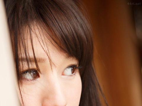 【色图】日本美人嫩乳Riko Honda本田莉子