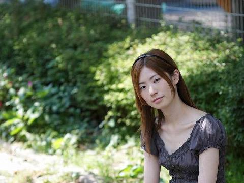【色图】清纯羞涩的日本小姑娘超大尺度开脚翻穴给你看 - 中川莲美