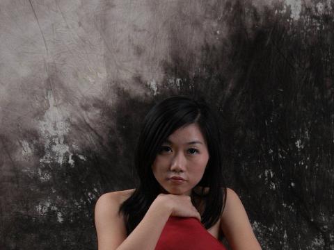【色图】中国模特曲奇(梁颖思)棚拍人体