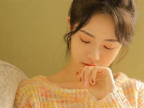 【小说】荒村红杏