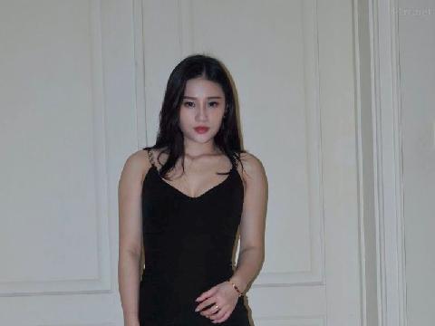 【色图】美少妇国模丽丽超大尺度掰穴人体