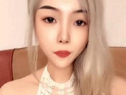 【视频】：G乳美鲍一线天 露脸福利姫 半岛茶 吃鸡无套啪啪 跳蛋爆干臀射颜射