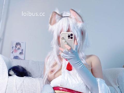 【色图】白狐小姐姐分开雪白大腿