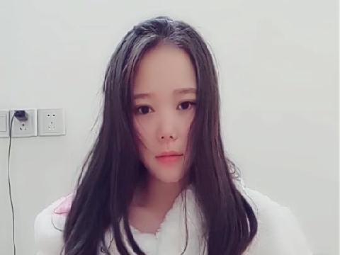 【视频】绝美微博网红女神 @麻酥酥 私人定制罕见露脸火力全开