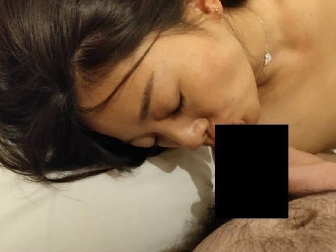 【视频】泡妞无数约操达人'胡子哥'与醉酒极品良家性爱无套内射