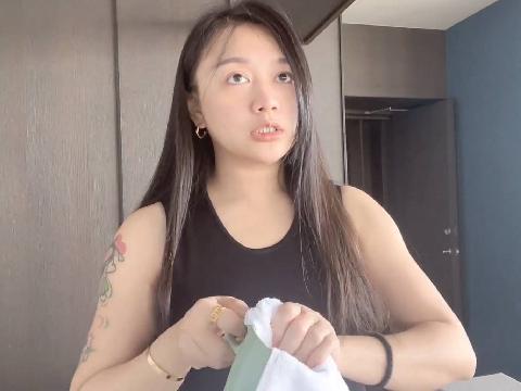 【视频】爆乳尤物 嫚嫚 真实咖啡女店员 主动搭讪男顾客