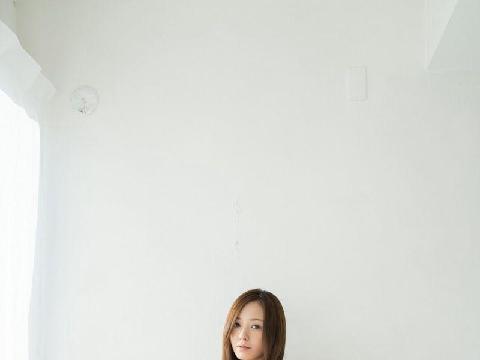 【色图】娇柔可爱东洋美少女在家中,懒洋洋的下午 - 希志爱野