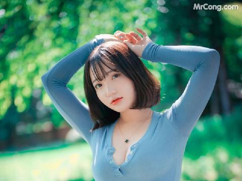 【色图】韩国豪放美少女大胆郊游外拍露点隐若见小蓬 - 孙艺恩