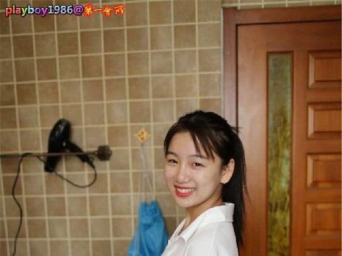 【色图】国内年轻可爱小媳妇,家居大尺展露玉体嫩鲍私拍 - 王倩烨