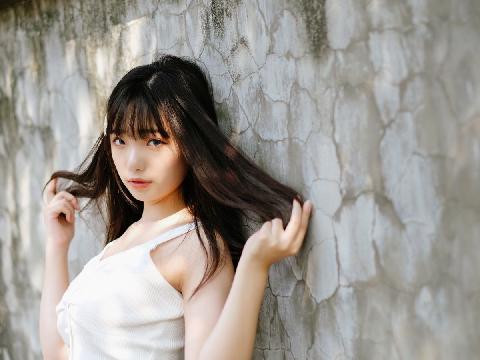【小说】落花随风轻扬：堕落的高知人妻
