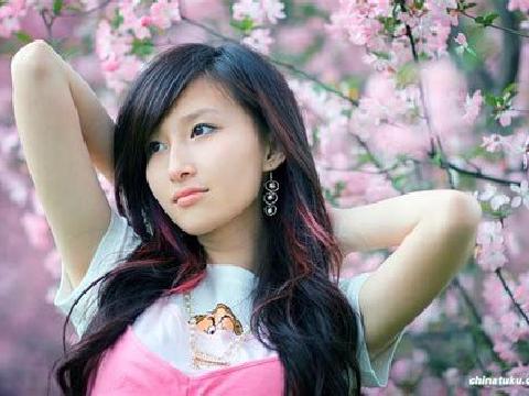 【小说】开局一座破庙，信徒全靠骗炮