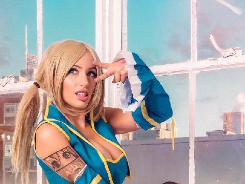 【COS】Liz Katz的露西·哈特菲利亚